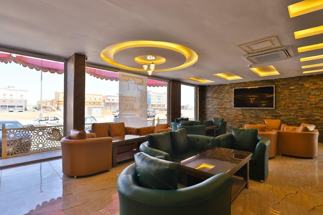 Esfrine Hotel Apartment Tabuk Exterior photo