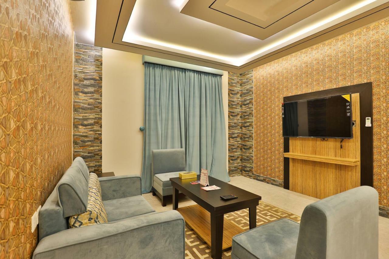 Esfrine Hotel Apartment Tabuk Exterior photo
